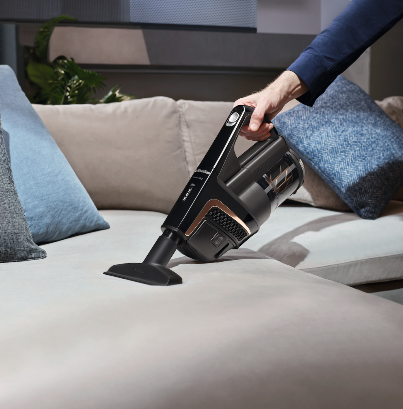 MIELE TRIFLEXHX2RUNNEROBSW TRIFLEX steelstofzuiger