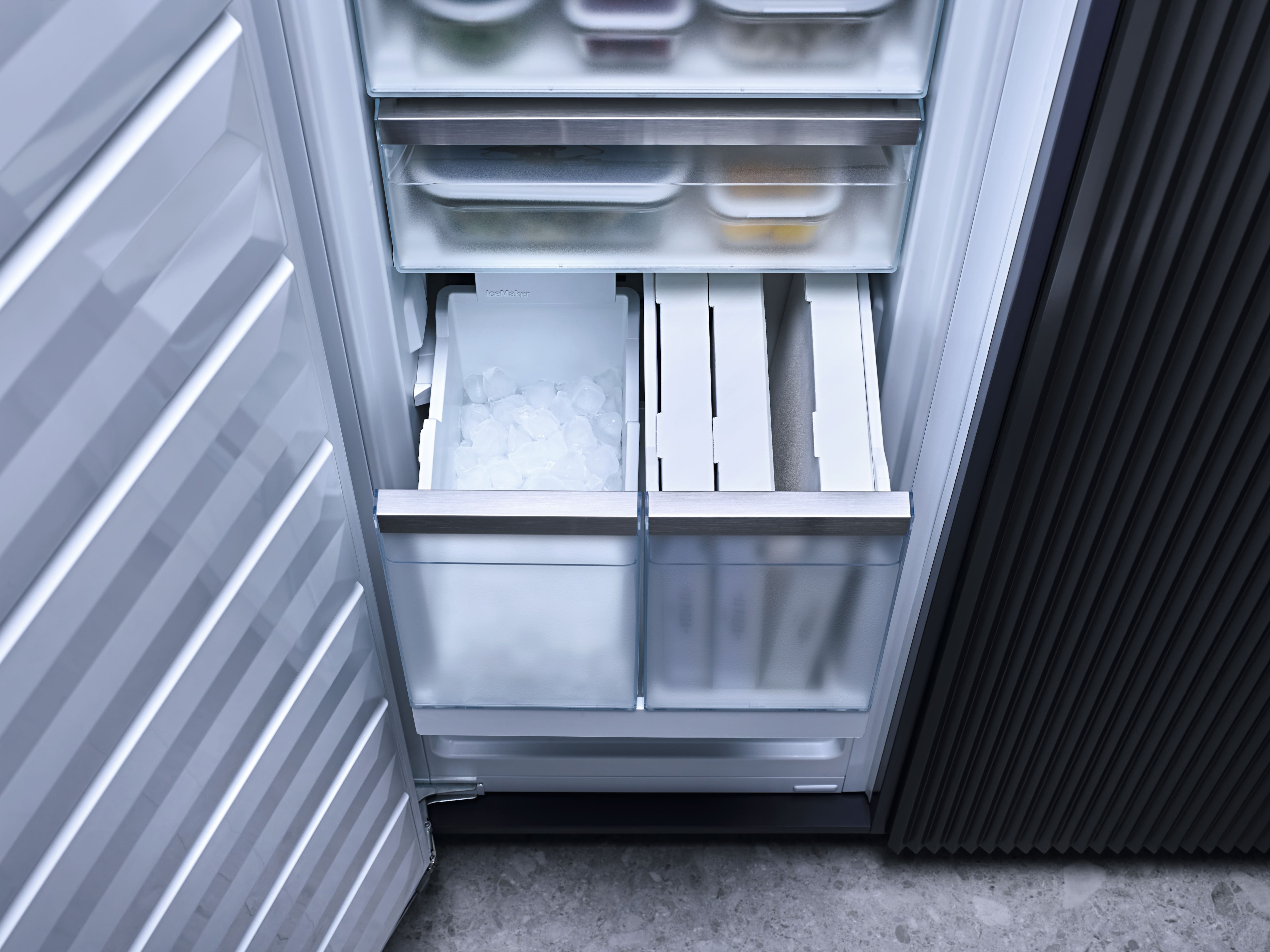 MIELE FNS7794DLI inbouw vriezer - 178cm