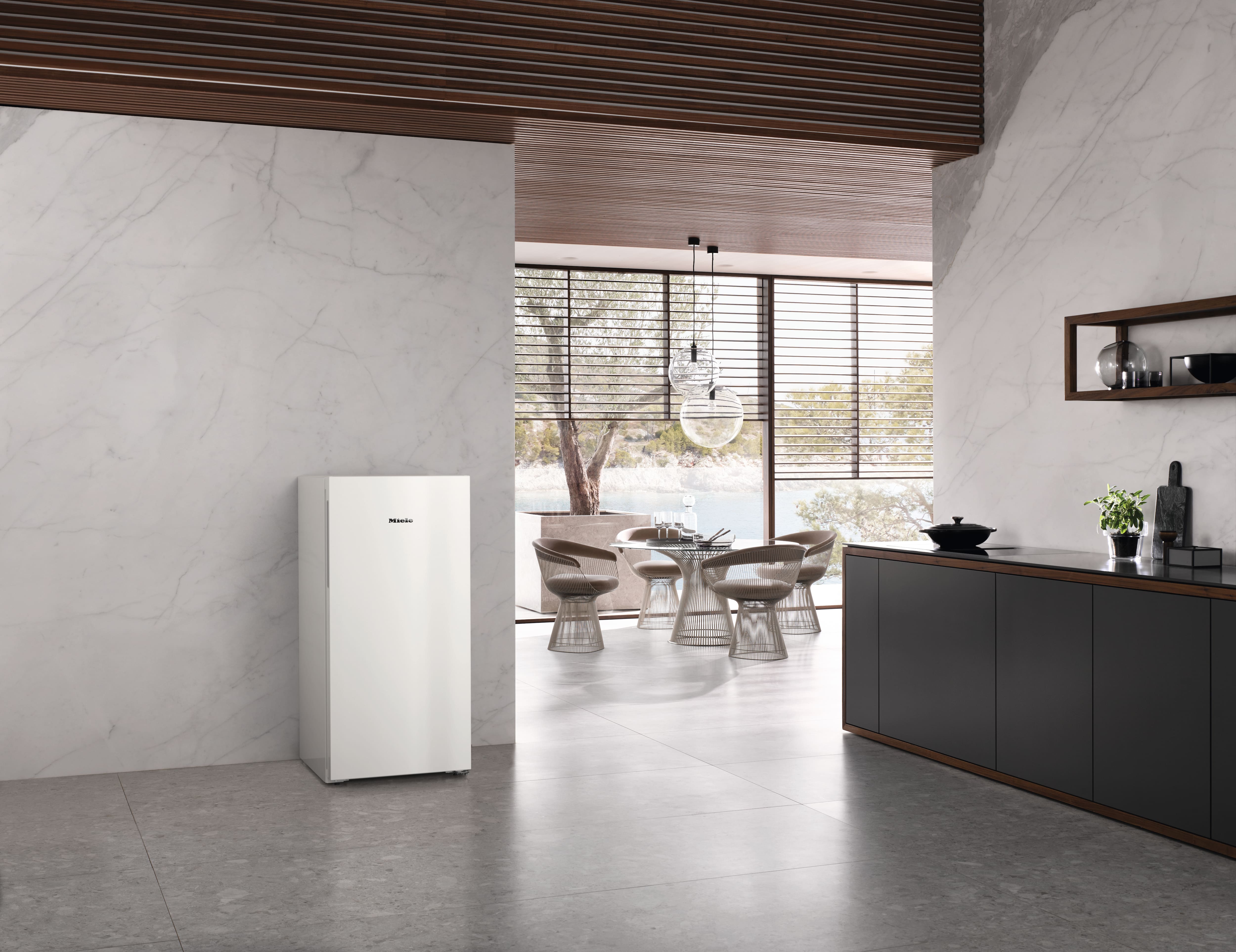 MIELE FN4312EWS vrijstaande vriezer - 125cm