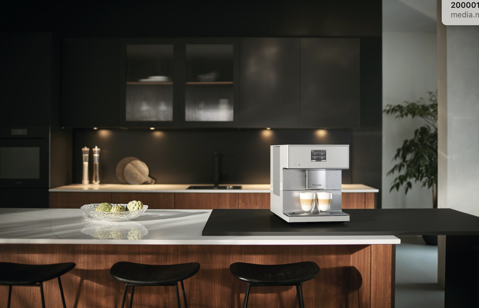 MIELE CM7350BW espresso machine