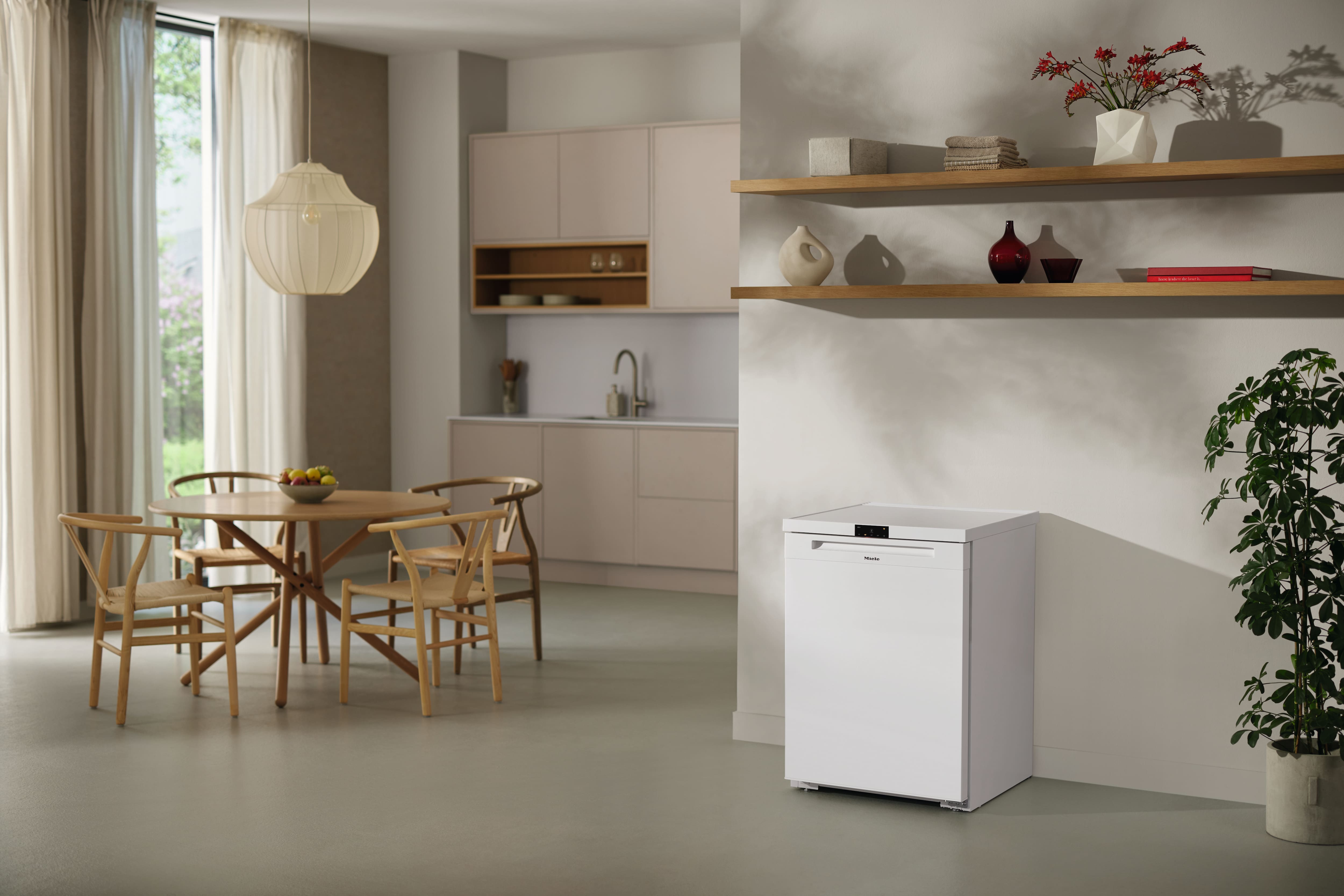 MIELE F4001CWS vrijstaande vriezer - 85cm