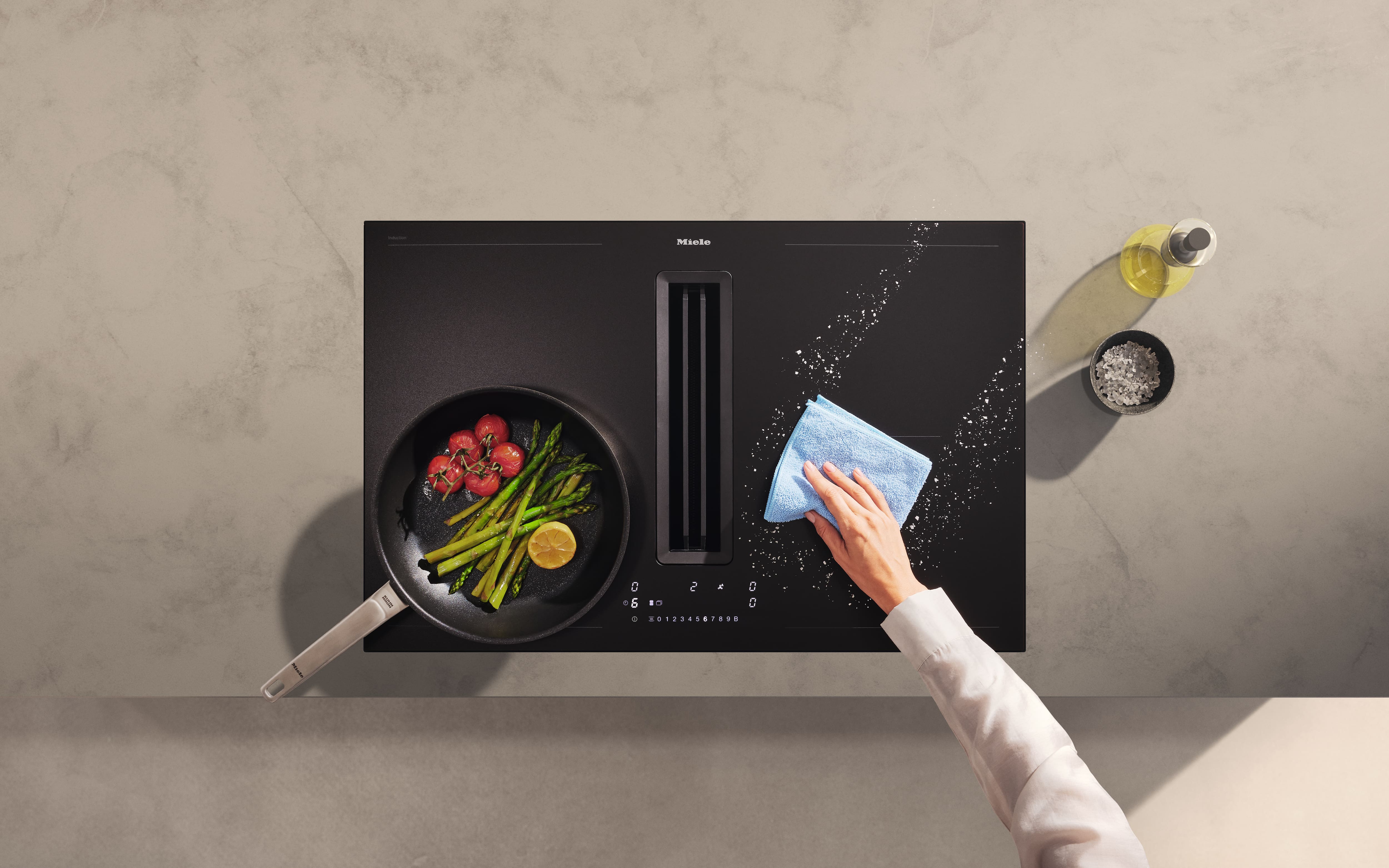 MIELE KMDA7876FL-A kookplaat met afzuiging - 80cm